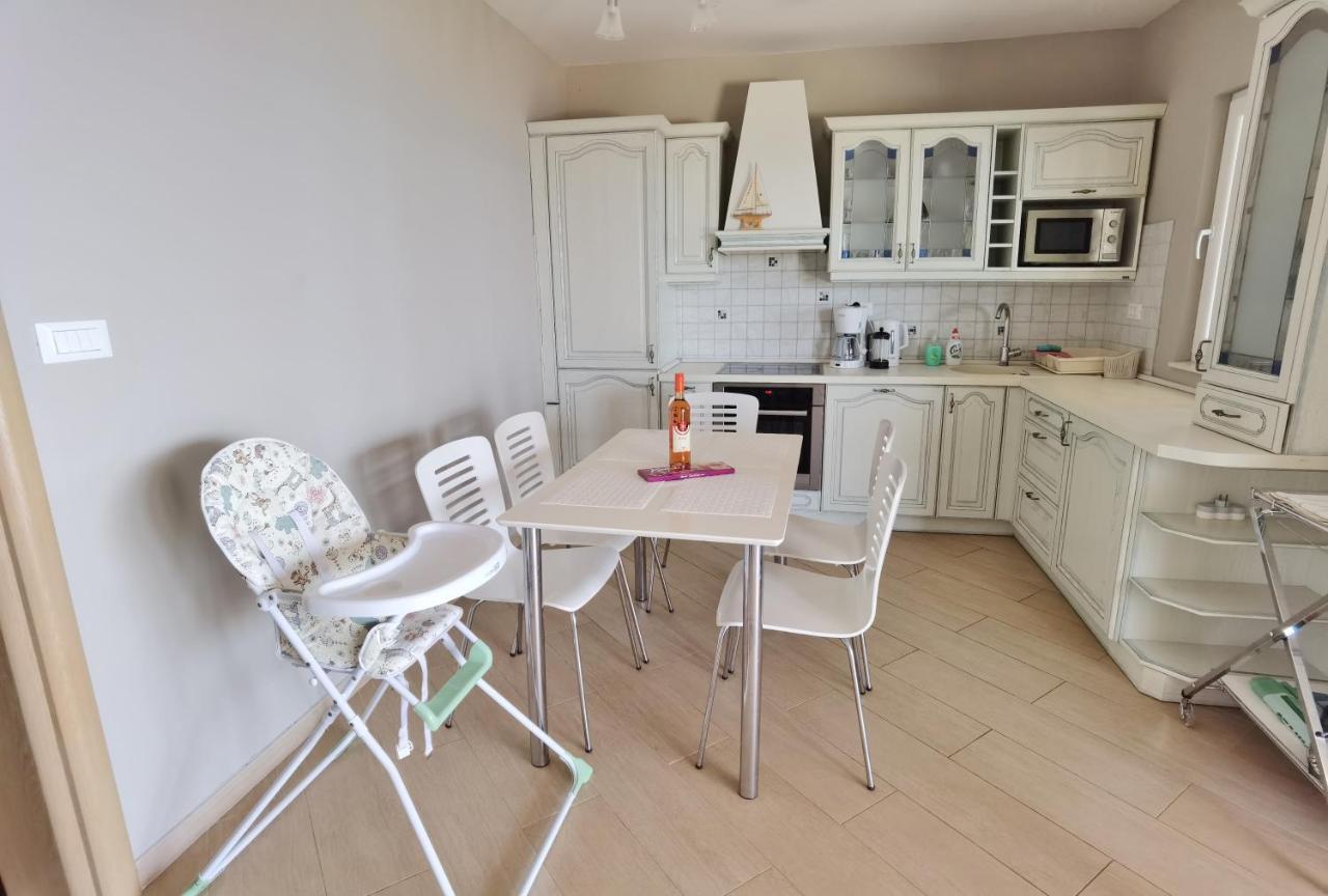 Villa Rastichi Amazing Seaview Trogir Exterior foto